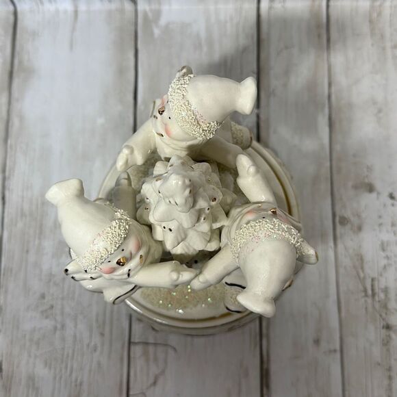 Porcelain Dancing Snowman Music Box Christmas - Picture 4 of 5